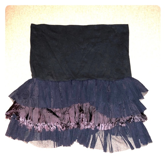 Free People Dresses & Skirts - Free People Skirt ruffles stretchy